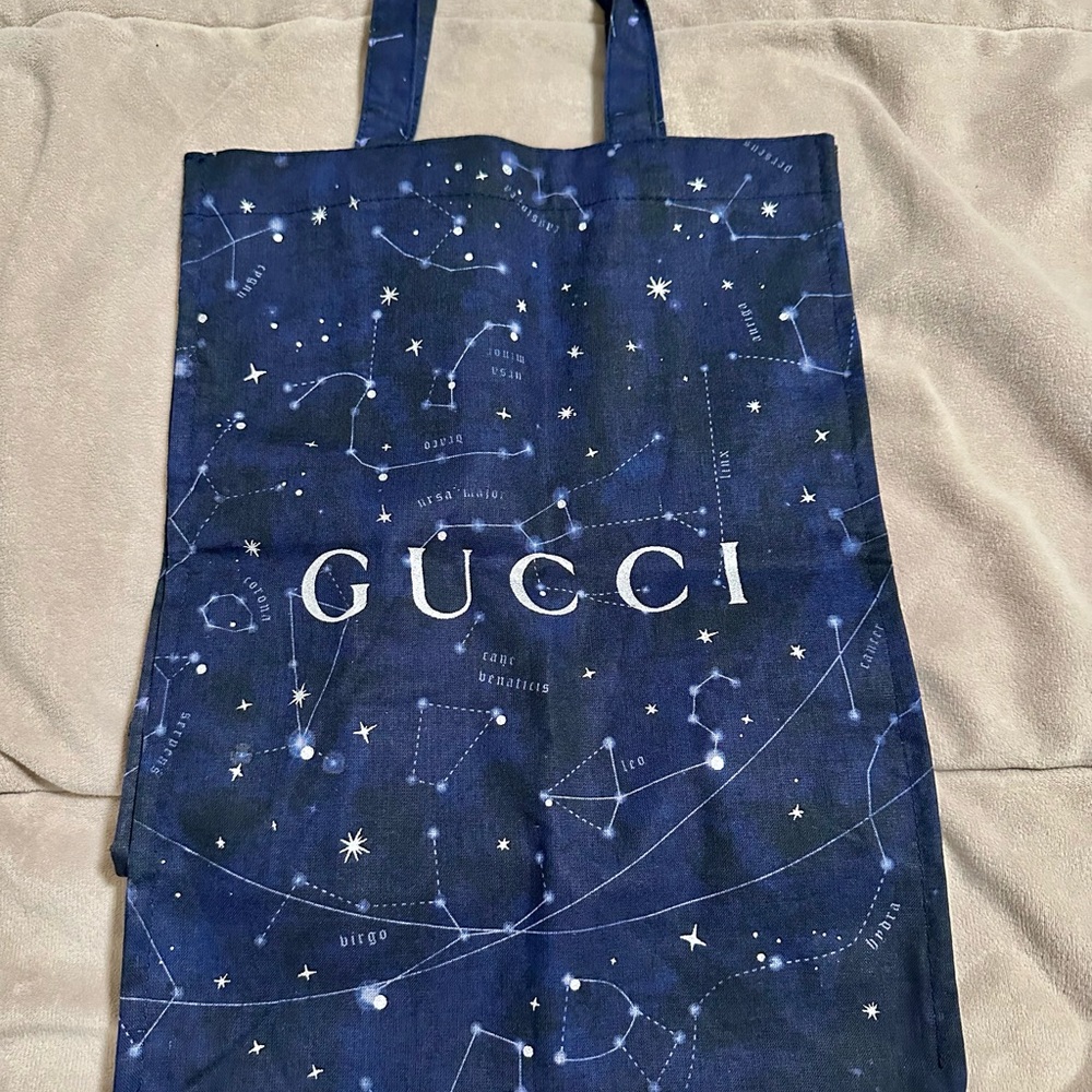 Gucci shopping bag